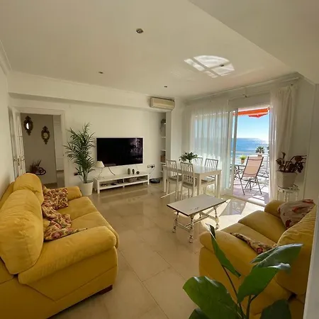 First Line La Carihuela, Apartmán