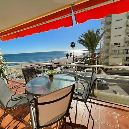 Appartement First Line La Carihuela,